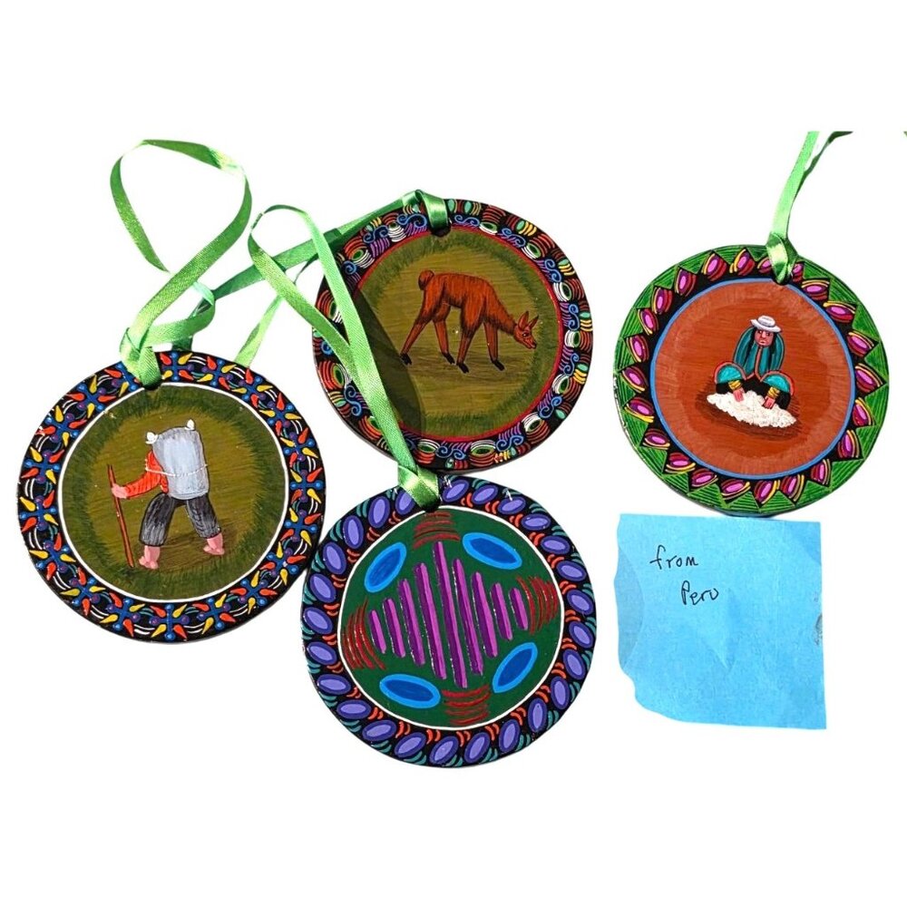 8 Ornaments Handmade Peruvian Wooden‎ Traditional Andean Art & Green Ribbons
